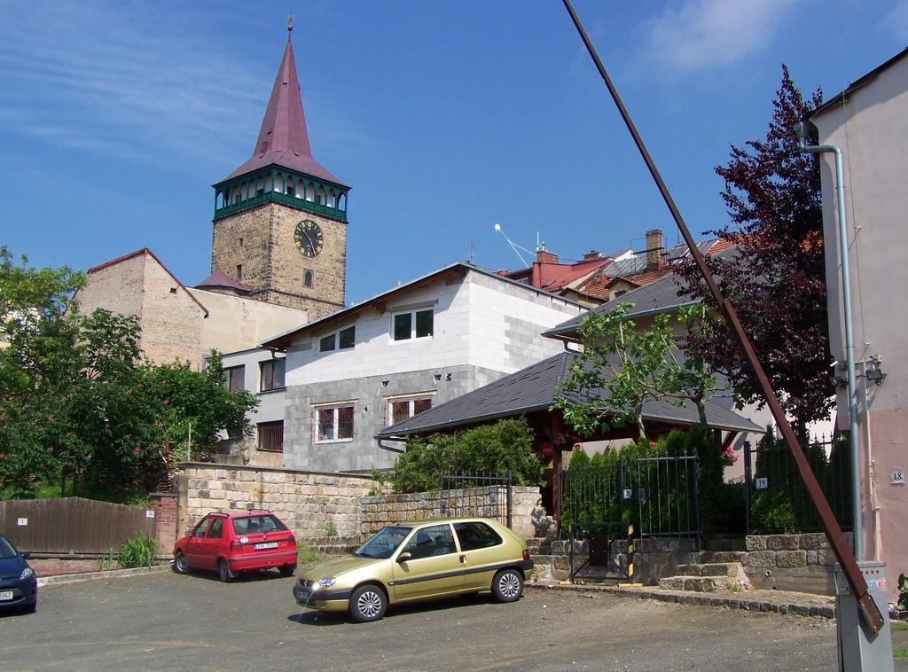 Hotel Paříž Jičín Exterior foto