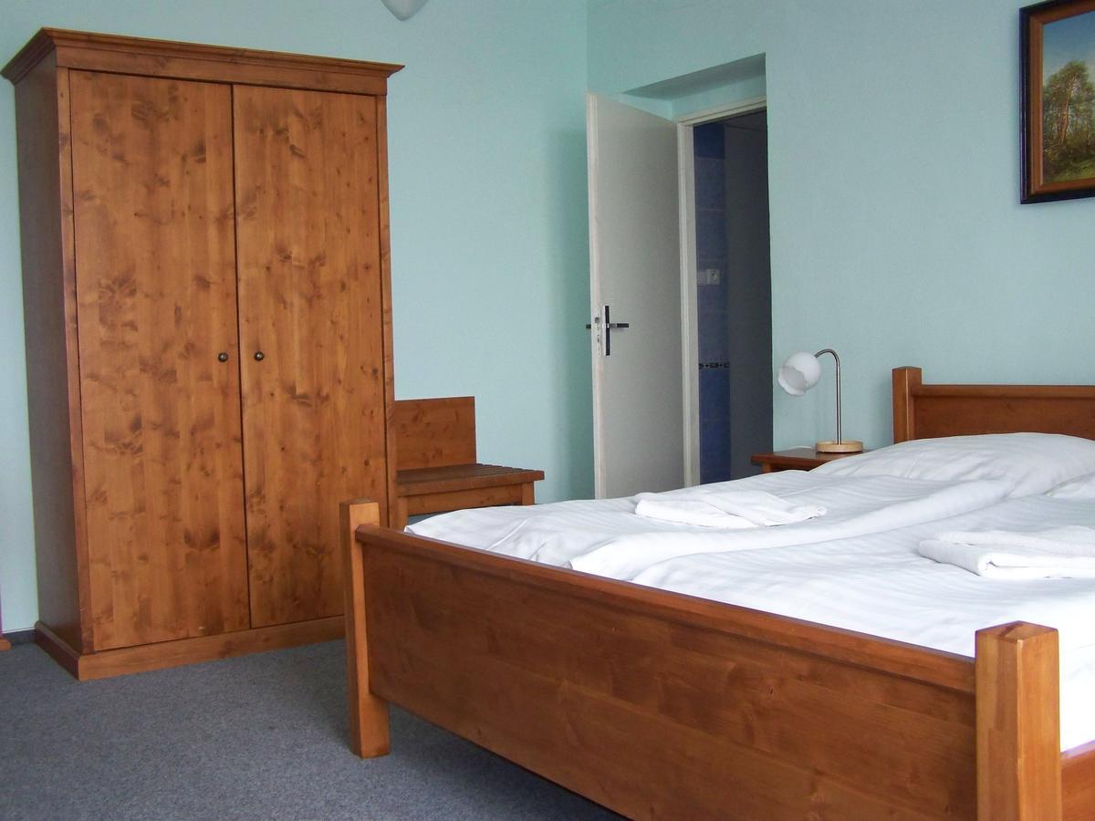 Hotel Paříž Jičín Quarto foto