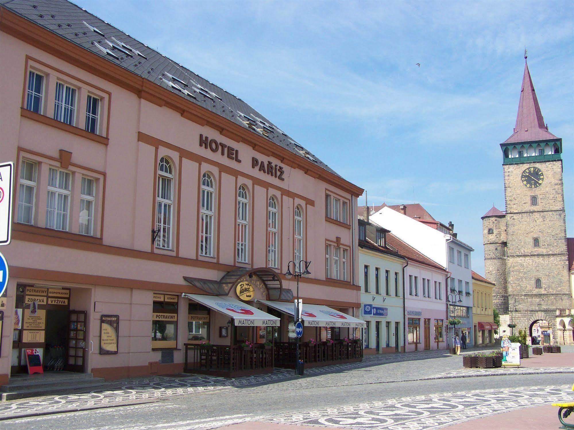 Hotel Paříž Jičín Exterior foto